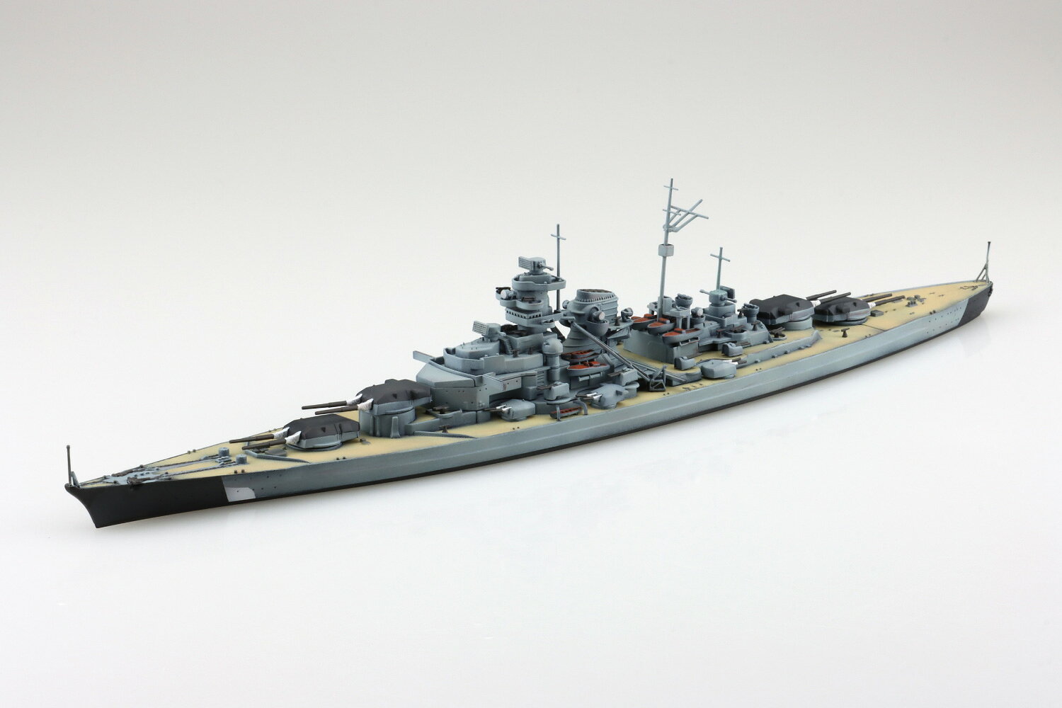 楽天市場】1／200 ドイツ海軍 戦艦 ビスマルクの通販