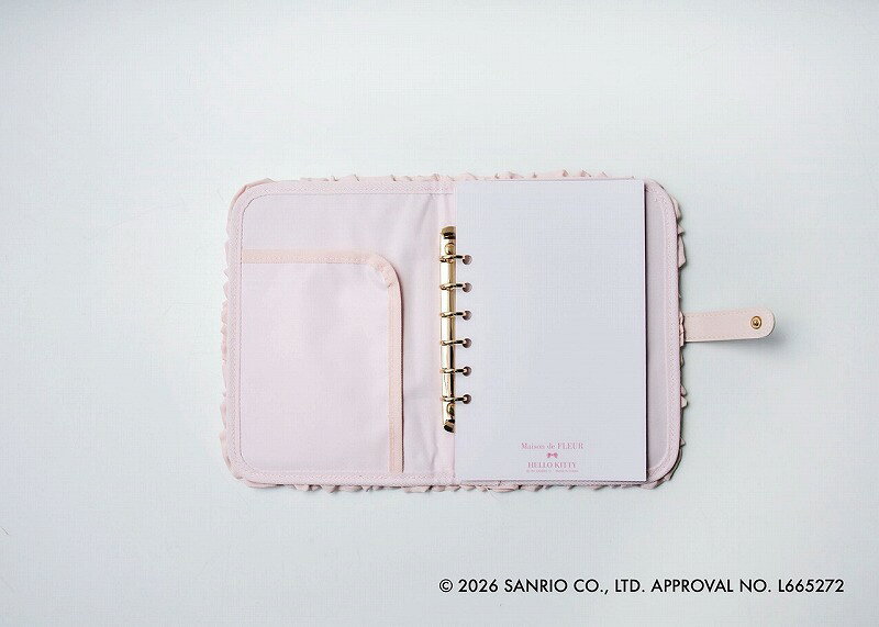 Maison de FLEUR×HELLO KITTY いちごマルチケースBOOK PINK 商品画像3