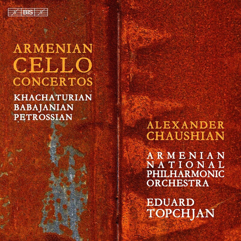 強烈なエネルギーのエキゾチックな色彩に満ちたチェロ協奏曲の系譜

三世代にわたるアルメニア人作曲家のチェロ協奏曲を、すべて同郷の演奏家が披露した熱い思いあふれるアルバム。
　アラム・ハチャトゥリアン[1903-1978]は第2次世界大戦後1946年の作。辛い時代を反映してか内省的で、ヴァイオリンやピアノの協奏曲のような強烈さには欠けるものの、真摯な情熱が心を打ちます。もともとハチャトゥリアンはチェロを学んでいたこともあり、チェロの機能と効果を熟知していたため、非常に難しいテクニックが要求されます。シャウシヤンは歌心も満点で曲の魅力を再認識させてくれます。
　ロストロポーヴィチに捧げられたアルノ・ババジャニアン[1921-1983]の協奏曲は1962年の作ですが、実際は1950年代後半に巨匠と会ったときから発想していたとされます。ハチャトゥリアン以上にアルメニアの民族色が直接的で魅力的です。
　同地で活動するミハイル・ペトロシアンは1973年生まれ。パリで教育を受け、考古学者としても活躍しています。タイトルの『8.4』は創世記第8章4節、ノアの箱舟がアルメニアのアララト山にたどり着く場を表しています。ビザンツおよびアルメニアの典礼音楽を素材に第1楽章で大アララト山を、第2楽章は小アララト山を描いているとされます。
　2000年以来エドゥアルド・トプチヤンが音楽監督を務めるアルメニア国立フィル。技術はもとよりアルメニア独特のリズムとエネルギーに惹きつけされます。（輸入元情報）

【収録情報】
1. ハチャトゥリアン：チェロ協奏曲ホ短調
2. ババジャニアン：チェロ協奏曲
3. ペトロシアン：チェロ協奏曲『8.4』

　アレクサンドル・シャウシヤン（チェロ）
　アルメニア国立フィルハーモニー管弦楽団
　エドゥアルド・トプチヤン（指揮）

　録音時期：2022年1月24-27日（1,2）、3月19,20日（3）
　録音場所：アルメニア、エレヴァン、アラム・ハチャトゥリアン・ホール
　録音方式：ステレオ（DSD／セッション）
　SACD Hybrid
　CD STEREO/ SACD STEREO/ SACD SURROUND

　BIS ecopak

Powered by HMV
