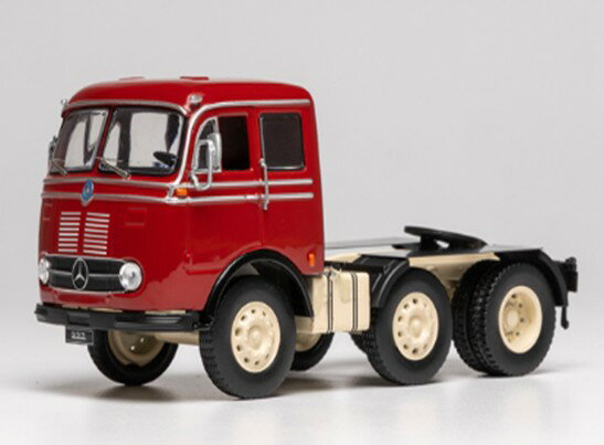 IXO 1/43 メルセデスベンツ LPS 333 1960 レッド 【TR243】 (ミニカー)