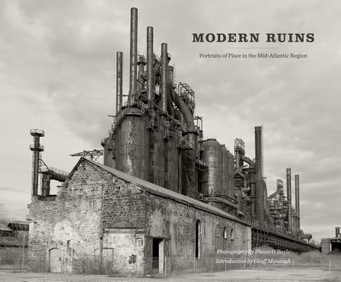 A collection of photographs and essays focusing on postindustrial landscapes and abandoned buildings in Pennsylvania"--Provided by publisher.