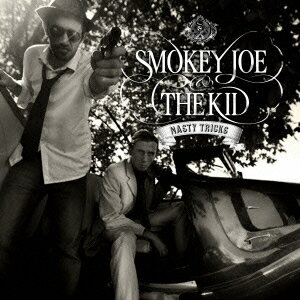 Smokey Joe & The Kidナスティ トリックス スモーキージョーアンドザキッド 発売日：2013年10月16日 予約締切日：2013年10月12日 NASTY TRICKS JAN：4545933127111 RBCPー2711 (株)ランブリング・レコーズ (株)ランブリング・レコーズ [Disc1] 『NASTY TRICKS』／CD アーティスト：Smokey Joe & The Kid 曲目タイトル： &nbsp;1. Dawn of A New Day [4:06] &nbsp;2. Put The Blame on Pete [3:08] &nbsp;3. Trippin' feat.Puppetmastaz [4:20] &nbsp;4. Prohibition feat.RーWan [3:20] &nbsp;5. Marluche [6:09] &nbsp;6. Monkey Business feat.Random Recipe [3:32] &nbsp;7. Tail Feather feat.Youthstar & Erica Guaca [3:41] &nbsp;8. Kap'n Kid [3:18] &nbsp;9. Zazou feat.Hypeman Sage [4:57] &nbsp;10. Gone feat.Sugaray [4:00] &nbsp;11. Strange Days feat.Lateef The Truthspeaker [3:45] &nbsp;12. Evening [3:44] &nbsp;13. Caravan feat.Waahli & Lou Piensa [3:35] &nbsp;14. Elemental Gentlemen (日本盤のみボーナストラック) [3:49] &nbsp;15. The Arrival feat.Waahli & Tali (日本盤のみボーナストラック) [3:38] &nbsp;16. Night Scene (日本盤のみボーナストラック) [4:11] CD ダンス・ソウル ラップ・ヒップホップ