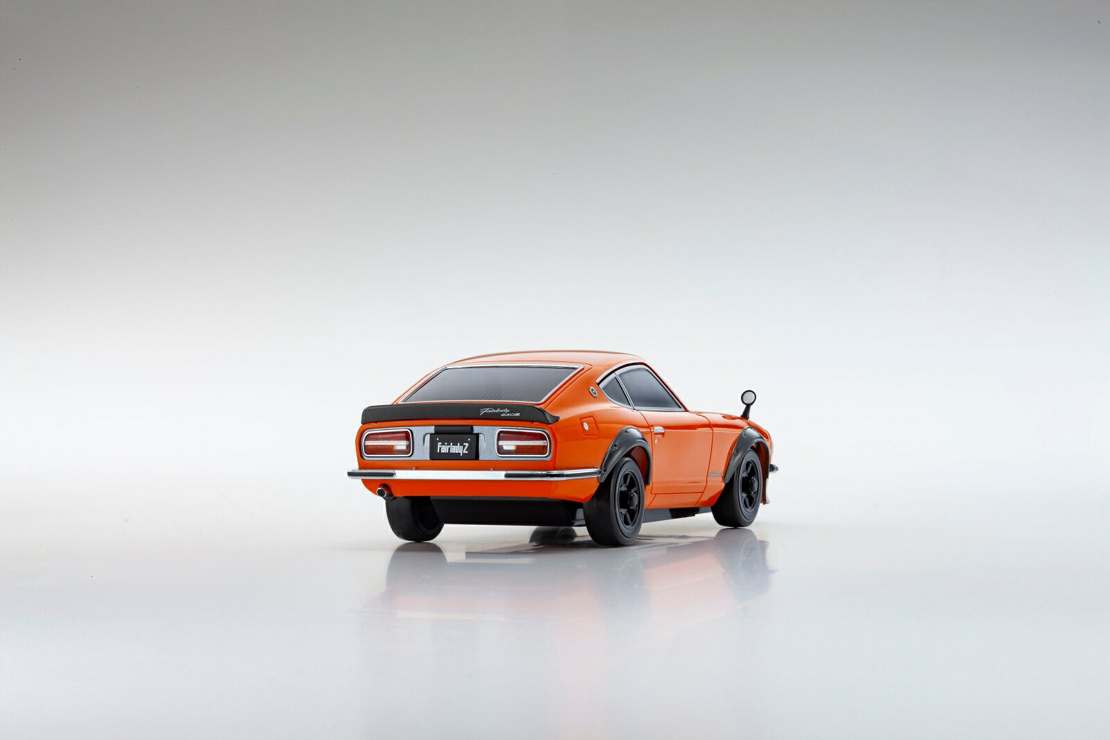 楽天ブックスのMINI-Z ASC MA-020 ニッサン フェアレディ 240Z-L オレンジ 【MZP475OR】 (ホビーラジコン)｜アングル2