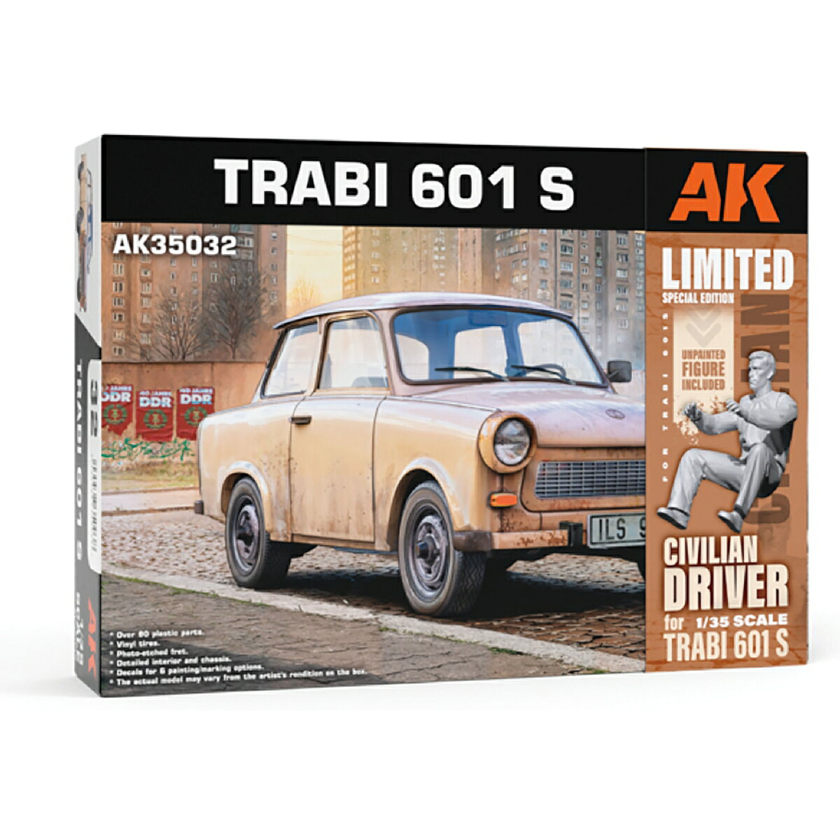 1/35 トラビ 601 S マーキング6種 ドライバーフィギュア付属特別仕様 【AK35032-A】 (プラモデル)