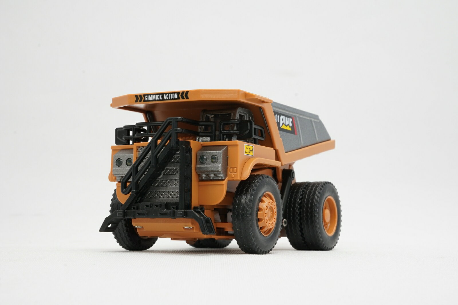 ミニカーR/C G-ACTION ダンプカー　が登場！