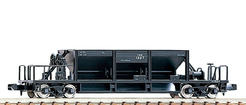 ●ホキ800形はホキ700形にレール間へのバラスト散布機能を追加した改良型として登場し、
　 全国各地のバラスト輸送・散布に活躍しました
●現在では保線用モーターカーや事業用車によって置き換えが進んでいます

活躍地域
・全国

会社
・国鉄

製品特徴
●TR41形台車を装備した前期型を再現
●バラストパーツ付属でバラスト満載状態と空荷の状態を選択可能
●車番は印刷済み別プレート「ホキ1522・1523」と印刷なし無地が付属し、転写シートにより他の車番も選択可能
●常備駅は「小野上駅常備」印刷済みで、付属の転写シートにより「宇都宮貨物ターミナル駅・越中島貨物駅・初狩駅」に変更可能
●所属標記は「高タカ」印刷済みで、付属の転写シートにより「東オク・八トタ・千マリ、新ナカ」に変更可能
●ハンドルは別パーツで表現
●反射板付属
●黒色車輪採用
＜特記事項＞
●＜2777＞は生産中止となります

商品内容
ホキ800
ホキ800

製品仕様
・1/150 9mm（Nゲージ）

付属品
・車番プレート
・ハンドル・エアータンク
・台座・レバー
・反射板
・バラストパーツ
・転写シート

・ホビー系商品についての諸注意
メーカー都合により発売の大幅な延期が発生する可能性がございます。
予約商品についてはメーカーから順次入荷次第の発送となります。メーカー公表の発売日とは異なる場合がございますのでご了承ください。【対象年齢】：15歳以上
