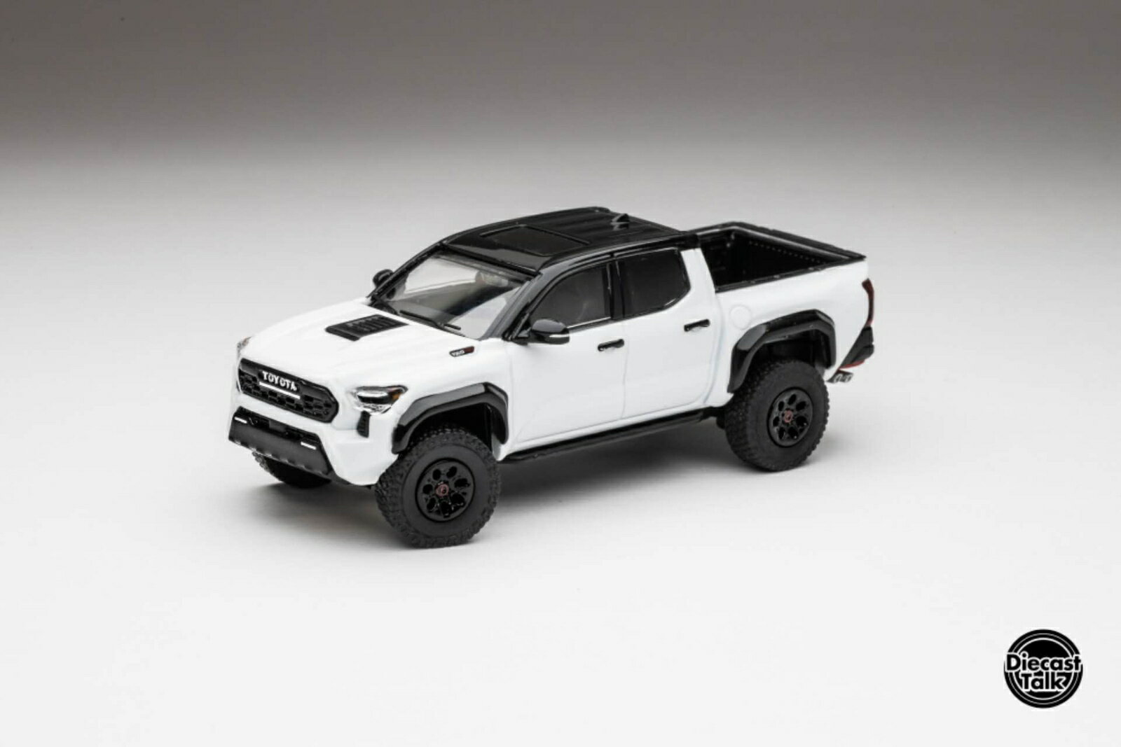 ゲインコーププロダクツ 1/64 Toyota Tacoma TRD PRO ICE CAP WHITE DiecastTalk特注品 【DTG0039-WH】 (ミニカー)