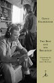 A rich, entertaining, and profound reading experience." -- The New York Times
"[The] most comprehensive saga of how America became involved in Vietnam. It is also the Iliad of the American empire and the Odyssey of this nation's search for its idealistic soul. THE BEST AND THE BRIGHTEST is almost like watching an Alfred Hitchcock thriller." -- The Boston Globe
"Deeply moving . . . We cannot help but feel the compelling power of this narrative . . . . Dramatic and tragic, a chain of events overwhelming in their force, a distant war embodying illusions and myths, terror and violence, confusions and courage, blindness, pride, and arrogance." -- Los Angeles Times
"Most impressive, superb -- perceptive, literary, multidimensional." -- The New York Times Book Review
"A story which every American should read." -- St. Louis Post-Dispatch
ベストでブライテストな人々がなぜベトナム戦争の泥沼化に加担していったのか。若きケネディが、東部エスタブリッシュメント黒幕の長老を私邸にひそかに訪ねる冒頭から惹きこまれる。ノンフィクションの傑作。