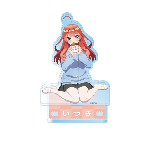 『五等分の花嫁＊』より、幼稚園をテーマにした新規描き下ろしイラスト使用の「アクリルスタンド」が登場！飾り映えのする大き目サイズです！
&copy;春場ねぎ・講談社／「五等分の花嫁＊」製作委員会