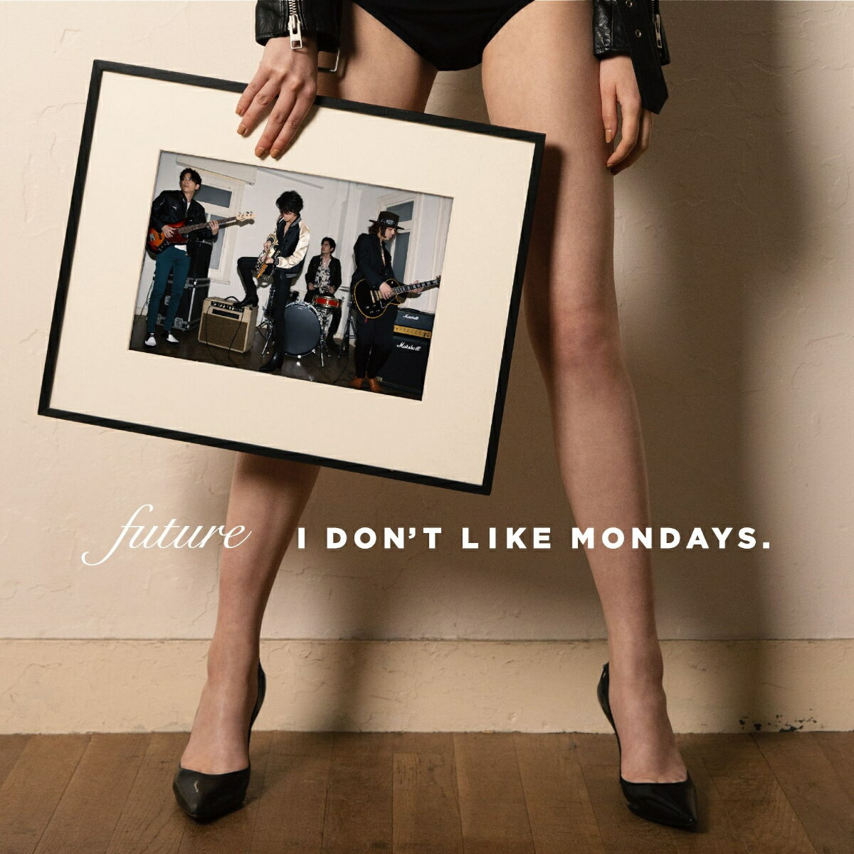 I Don't Like Mondays. 約3年振となる3rd FULL ALBUM 「FUTURE」発売決定！

新曲9曲を含む13曲にインタールード2曲をプラスした全15曲を収録！！
約2年ぶりに行われた全国ツアー2018 A/W TOUR “A GIRL IN THE CITY”を追った約1時間に及ぶDocumentaryも収録！

2014年にメジャーデビューし、そのキャッチーなメロディラインに英語を巧みに織り交ぜた歌詞、
海外の雰囲気をも感じさせるサウンドで多くの洋楽ファンをも魅了してきたスタイリッシュロックバンド”I Don’t Like Mondays.”の
約3年振りとなる3rd FULL ALBUM 「FUTURE」がついにリリースする！
過去の名曲「FIRE」と、もはや彼らの代表曲といっても過言ではない「TONIGHT」を＜Future ver＞としてセルフカバー！
また昨年のEP「A GIRL IN THE CITY」の中から「A GIRL IN THE CITY」と”こじるり”こと小島瑠璃子さん出演で話題となった
「LEMONADE」を含む5曲に新曲9曲とさらにインタールード2曲をプラスした全15曲を収録とBEST盤と言っても過言では無い作品に仕上がっている。
映像作品には、約2年振りとなった全国ツアー2018 A/W TOUR “A GIRL IN THE CITY”とavex移籍までの彼らを追った”I Don’t Like Mondays.とは何かが、
そこに全て詰め込まれた”約60分にも及ぶDocumentary「」も収録！
今までの彼らを知っている方もこれから知る方も彼らを深く理解できる作品となっている。