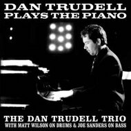【輸入盤】Plays The Piano (Ltd)
