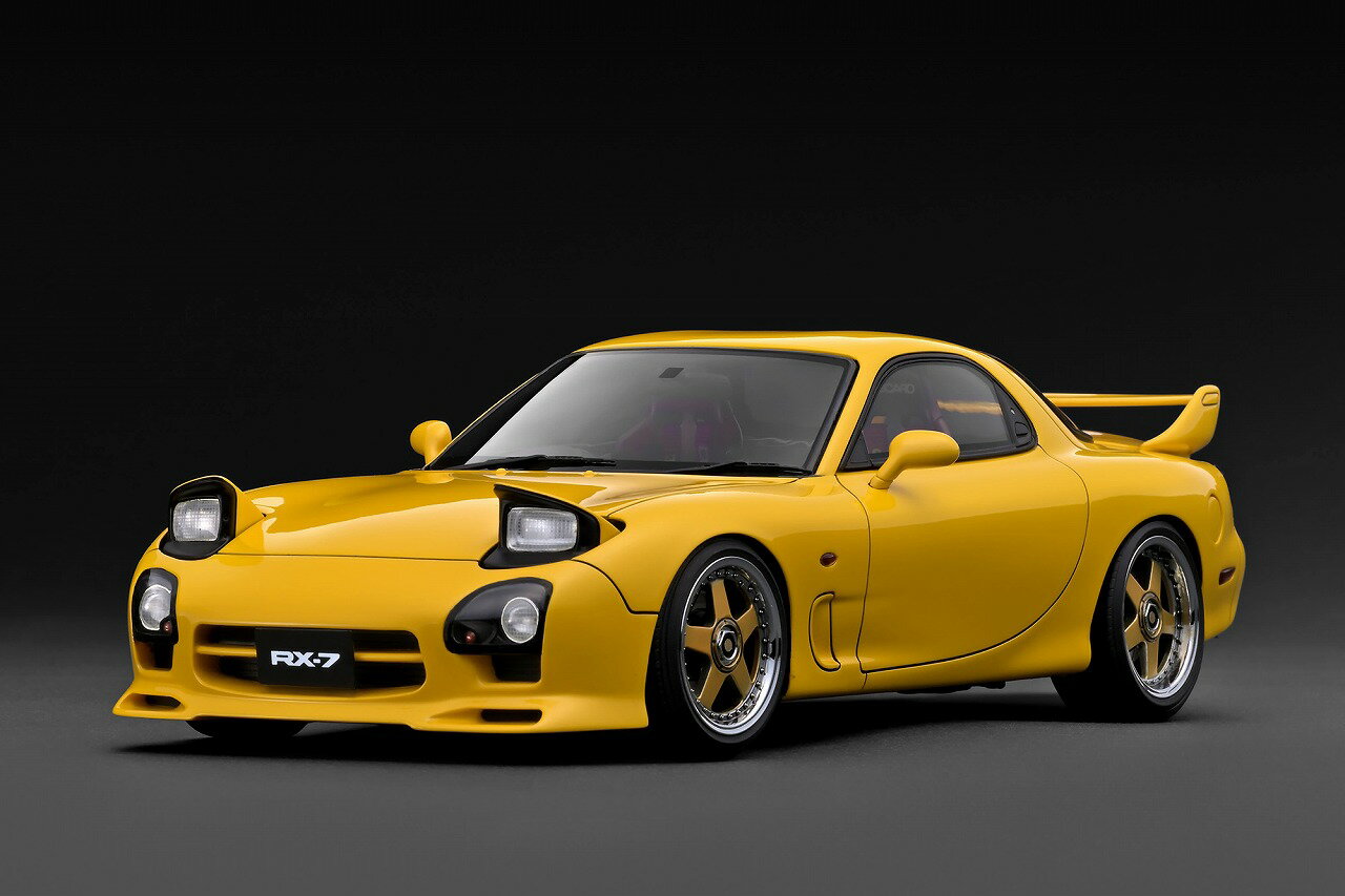 モデルの見所＞＞
「RX-7 Mazda Speed A-spec (FD3S) 」を1/18スケールレジンモデルで再現。
ボディカラー：イエロー。
マツダスピードMS 01 17インチホイール(ポリッシュ＆ゴールド）にローダウン仕様。
ヘッドライトオープン、マツダスピード専用フロントバンパー、リヤスポイラー、ブレーキキャリパー(レッド）、大径マフラー、レカロ製バケットシート、4点シートベルト、MOMOタイプステアリングを装着。

※画像は試作品です。
※メーカー都合により大幅な発売延期や発売中止が発生する場合がございます。予めご了承ください。

・ホビー系商品についての諸注意
メーカー都合により発売の大幅な延期が発生する可能性がございます。
予約商品についてはメーカーから順次入荷次第の発送となります。メーカー公表の発売日とは異なる場合がございますのでご了承ください。【対象年齢】：