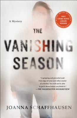 The Vanishing Season: A Mystery VANISHING SEASON （Ellery Hathaway） [ Joanna Schaffhausen ]