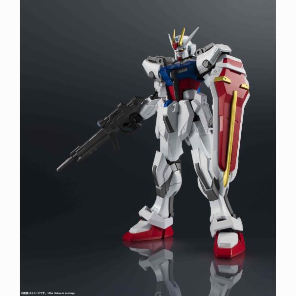 機動戦士ガンダム GUNDAM UNIVERSE GAT-X105 STRIKE GUNDAM