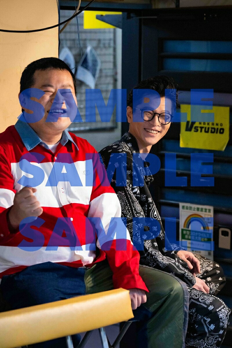 【楽天ブックス限定特典】かが屋・加賀翔撮影写真集「芸人地図」(【特典内容B】生写真1~4、合計4種類よりランダムで1枚)