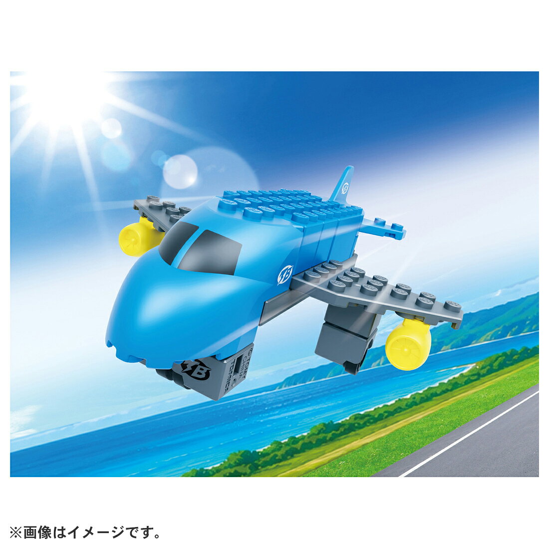 自由な発想でキミだけののりものが作れちゃう！色んなパーツを組み合わせて、つくる・ひらめく・またつくる。フリースタイル　エアプレインセットで、キミならどんなのりものを作る？■セット内容（パーツ数）・エアプレイン（18パーツ）・フリーパーツ（8パーツ）※計26パーツ・ひらめきガイドそれぞれのパーツが想像を膨らませるので、ひらめくままに組み立てて自由に遊ぶことができます。組替えは自由自在なので、作れる乗り物は無限大！ブロック遊びを通じて創造力を育みます。トミカやトミカワールド、プラレールと一緒に遊ぶことで、もっと遊びが広がります。【セット内容】エアプレイン（18パーツ）(1),フリーパーツ（8パーツ）(1),（※全26パーツ）,ひらめきガイド(1)【対象年齢】：3才〜