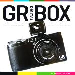 【中古】 GR　DIGITAL　BOX ／森山大道(著者),田中長徳(著者),東儀秀樹(著者),坂崎幸之助(著者),當麻妙(著者),海原修平(著者),大池直人(著者),タカザワケンジ(著者) 【中古】afb