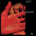 【中古】 フィンガーズ/アイアート・モレイラ(perc、ds、vo),フローラ・プリム(perc、vo),デヴィッド・アマーロ(g),ウーゴ・ファトルーソ(ke...