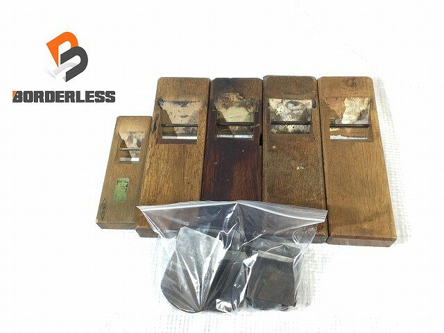 ランク C 状態 中古品 動作 動作確認済み。中古品の為、細かい傷、汚れ、サビ等あります。画像でご判断ください。気になる方のご購入はお控えください。 コメント 確認出来たのは延弘.忠生.来源次.廣貞となります。購入検討の際は良くお写真にてご確認頂き検討をお願い致します。 セット内容 写真に写っているものが全てとなります。 備考 気になる点がございましたら、お気軽にご質問下さい。 但し、発送倉庫に移動した商品は確認できない為、ご質問にお答えできないこともあります。 発送に関しまして最大7営業日いただく場合がございます。 お急ぎの場合は3営業日以降での配送日指定をお願いいたします。 商品説明と写真をご参照頂き、ご納得いただいた方のみご購入をお願いいたします。 保証期間 1週間保証 保証詳細 商品は保証書の有無に関わらずメーカーからの保証の対象外になります。初期不良にのみ返送(弊社送料負担)到着後の返金になります。 下記内容に関しては保証外になりますのであらかじめご了承ください。 ・破損/汚れ/着色/修理または水没の形跡/すり替えなどお送りした状態と異なる場合 ・到着から8日以上経過してからのご連絡 ・ご連絡から10日以上経過して発送いただけない場合 ・正規のご使用方法と異なる使用形跡があった場合 ■当店の商品は主に中古品です。中古品に関して細部にまでこだわる神経質な方は直営店にて新品の購入をおすすめします。 ■当店では複数のECサイト（ヤフオク・ヤフーショッピング・ラクマ・楽天・メルカリ・・Shopify 他）で同時販売 を行っております。 そのため、ご注文のタイミングにより在庫切れとなりキャンセルさせていただく場合 がございます。 大変恐れ入りますが、予めご了承くださいますようお願い申し上げます。 ■落札後当店の2営業日後の14時までにオーダーフォームをお送りいただけない場合はお取引を終了させていただきます。 ■注文確定メール送信後、銀行の2営業日後の14時までにご入金が確認できない場合は誠に残念ではございますが、「落札者都合によるキャンセル」として処理させていただきます。 ■当店はECサイトの利用規約に反する交渉には一切対応しません。 ■全ての商品に対して同梱発送には対応しておりません。 ■商品は保証書の有無に関わらずメーカーからの保証の対象外になります。（基本的に保証書は同梱しておりません。） ■ランクに関しましては当社の基準で設定してます。ランクを理由としたご返品は受付させていただいておりません。 ■落札商品の確認は到着日より1週間以内にお済ませください。到着日より8日目以降の返品返金は一切お受けできません（動作・付属品欠品等含む） ■商品発送後の「受取拒否」「商品発送後のキャンセル」「長期不在」等により落札商品が当ストアへ返品となった場合、お客様都合でのキャンセルにて、商品代金の20％をキャンセル料とし、さらに往復送料を差し引いた金額のご返金になります。 再発送ご依頼の場合は指定日以内に追加で往復送料のお支払いをお願いいたします ■値引き交渉・ばら売りのご依頼はお断りしております。 ■外観の色や傷などの理由での返品はお断りしております。 ■3営業日以上ご連絡が取れない場合は弊社側でキャンセルさせていただく場合がございます。 ■キャンセルに関しましてはご購入日から7日以上経過している場合、発送前の商品であっても合計金額から20％の手数料を差し引いた返金になります。 ■直接の商品の受け渡しや精算は一切行っておりません。お近くにお住まいの方は特にご注意ください。 ■当社以外で分解や修理を行った場合や発送したものとのすり替えが合った場合は返金対象外となります。 ※ご購入頂きました時点で、説明文を含む全てに同意いただいたものとさせていただきます。 商品ランク SS 新品未使用品（弊社の検品基準による） S 中古極美品（使用回数が少なく状態がいい商品） A 中古美品（使用感あるが綺麗で、傷、汚れが少ない商品） B 中古比較的綺麗（使用感あるが多少の傷、汚れがある商品） C 中古（傷、汚れがある商品） D 中古（傷、汚れが多い商品、動作に問題はないが欠損や不具合の可能性あり） E ジャンク品（動作保証なし・部品取り等に） ※こちらのランクはあくまで当店による私的な基準となる為、参考程度とご理解お願い致します。ランクを理由とした返金等は対応できません。 送料■発送は日本郵便による「ゆうぱっく」のみのお取扱いとなります。その他の発送方法には対応できませんのでご了承ください。 日本郵便 0円 ※店舗受け取りには対応しておりません。※配送業者の変更は承っておりません。配達時間指定区分※地域によっては時間指定をお受けできない場合があります。午前中12‐14時14‐16時16‐18時18‐20時20‐21時