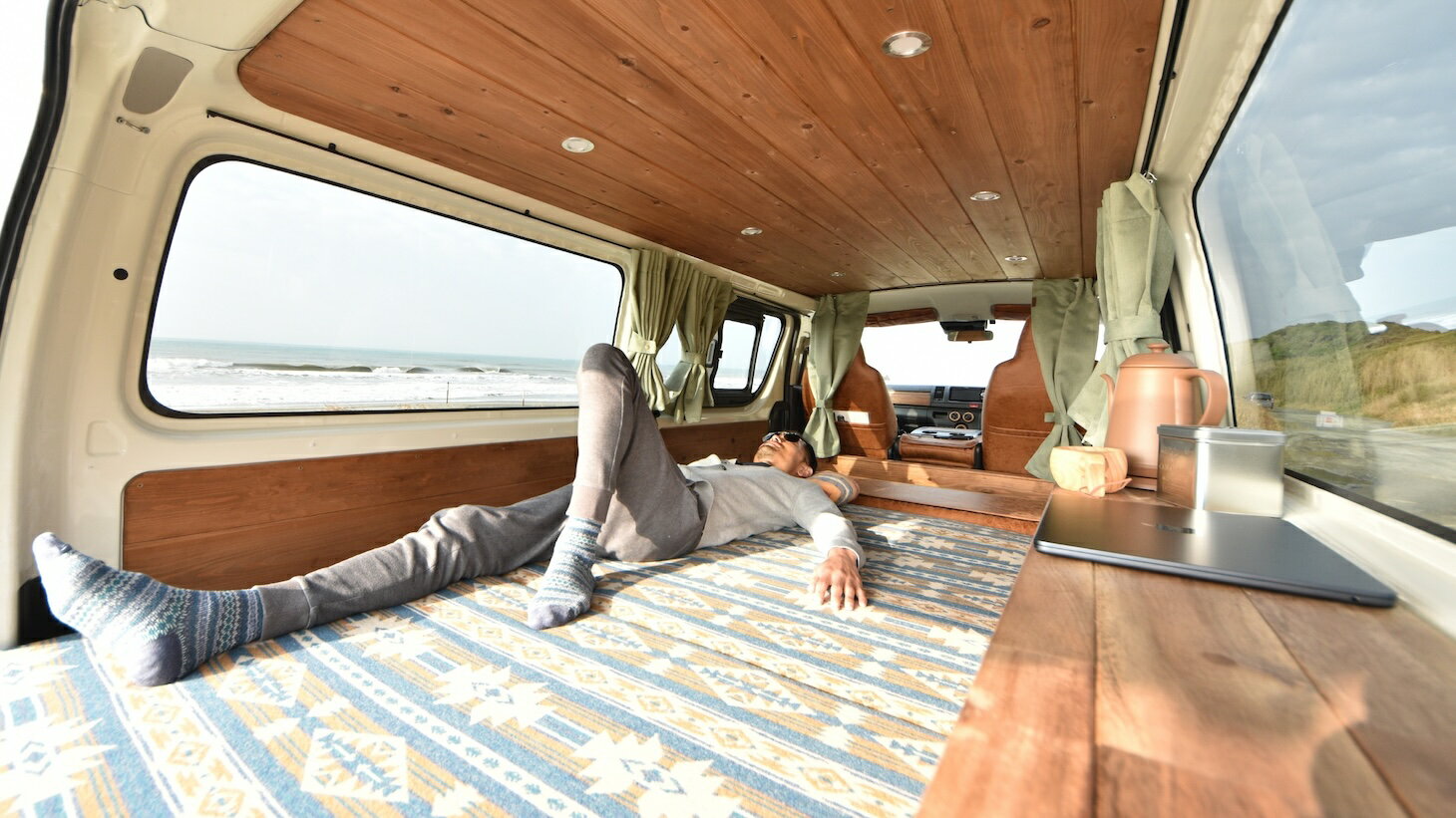 LIF �ȥ西 �ϥ��������Х� DX 200��4���� ��������ͥ���ץ꡼�ȥ������� ɸ��ܥǥ�/ɸ��롼�� ���ܥե����� ��ץ������� ���åɻž夲 ķ�;夲�٥åɥ��å� ����ƥ������ե��٥å� ���������������&�ơ��֥� ŷ�������饤��