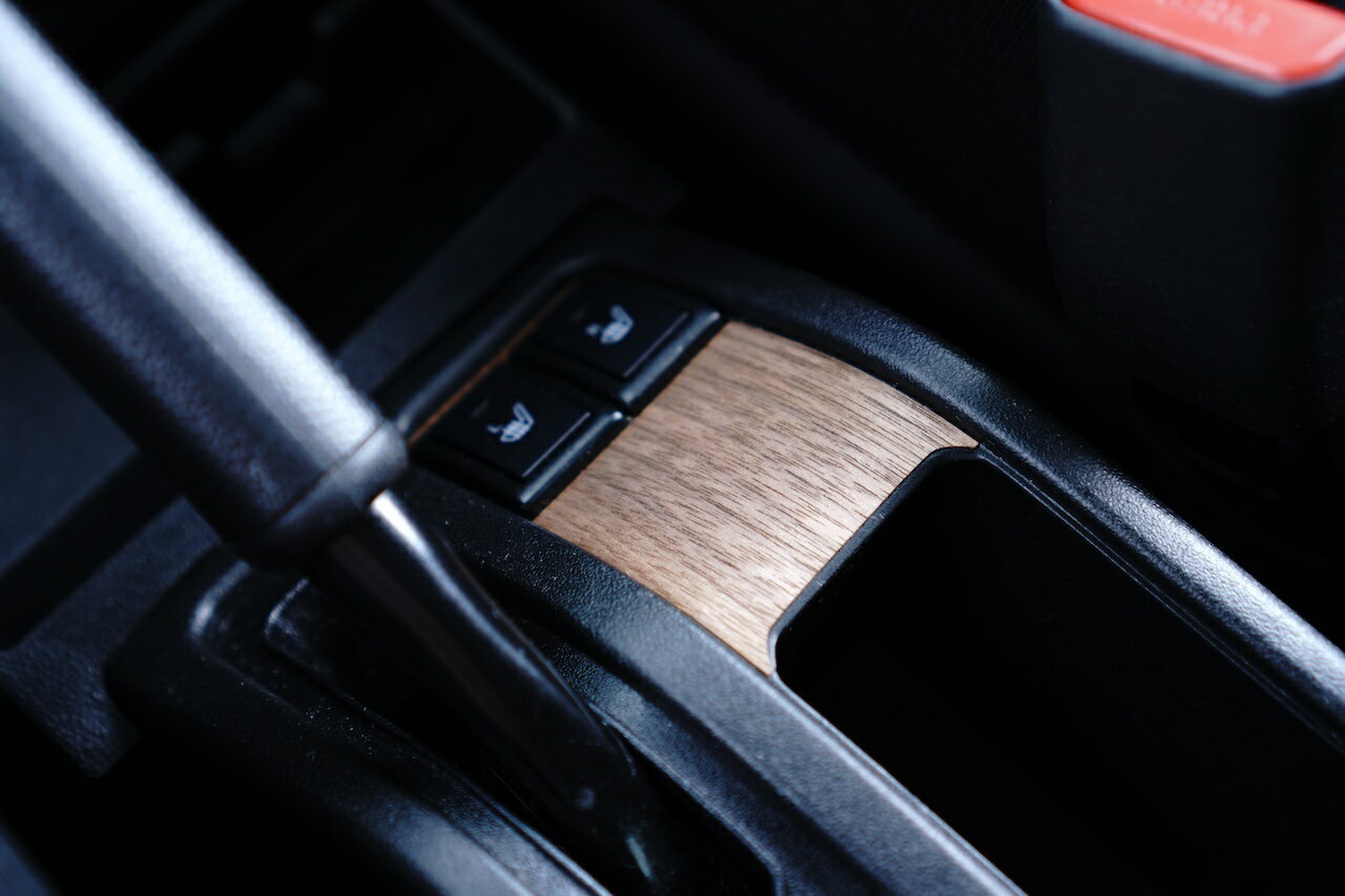 ジムニー JB64 JB74 リアルウッド ウォールナットシール リアコンソール 天然木 突板 LIF インパネ 木目 ステッカー