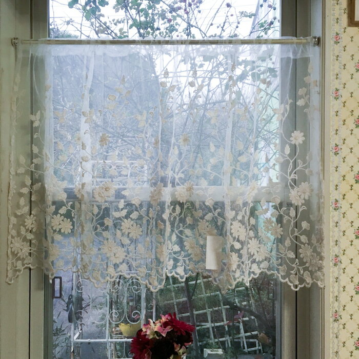 【メール便発送対応】コットンフラワー　カフェカーテン60cm丈60×120cm　おしゃれ 薔薇とレースと天使のお店 薔薇雑貨 姫 バラ ローズ ばら ロマンチック 雑貨 レース　キッチン　カフェカーテン 薔薇店