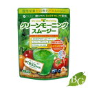 商品説明今、簡単に作れる健康スムージーが食生活の新定番になろうとしています。ただ、多品目の野菜や果物を揃え、ミキサーにかけることは手間であり継続性がないという欠点があります。本品を使用すれば水に入れて混ぜるだけ、ミキサー要らずで簡単にグリーンスムージーが完成します。さらに、満足素材として茶花エキス末やサイリウム・ハスク、グルコマンナンを配合。219種類の食物・酵素を配合。食物繊維9500mgを配合。11種のビタミン、カルシウム、マグネシウム、鉄を配合。計量用スプーン付きです。お召し上がり方【しっかり1食】大きめのコップに水を200ml入れ、本品を20g(添付のスプーン約2杯)加え、手持ちのスプーンなどですぐにかき混ぜてください。【食事にちょこっとプラス】コップに水を100ml入れ、本品を10g(添付のスプーン約1杯)加え、手持ちのスプーンなどですぐにかき混ぜてください。原材料水溶性食物繊維、デキストリン、大麦若葉末、大豆たんぱく、濃縮植物酵素（米コウジ、ハトムギ、リンゴ、パイナップル、ブドウ果皮・種子、バナナ、玉ネギ、キウイ、キャベツ、カボチャ、トマト、人参、ピーマン、ブロッコリー、オレンジ、大根、ザクロ果汁、玄米、舞茸、乾椎茸、ローズヒップ、ウコン、大麦、シナモン、ユズ、生姜、田七人参、ナツメ、モロヘイヤ、明日葉、甘藷、山芋、大豆、モチキビ、モチアワ、ヒエ、丸麦、タカキビ、赤米、赤モチ米、黒モチ米、緑米、ハルウコン、ガジュツ、ササゲ、黒豆）、サイリウム・ハスク、茶花エキス末、果汁パウダー（デキストリン、オレンジ濃縮果汁、ブドウ濃縮果汁、リンゴ濃縮果汁、砂糖、温州ミカン濃縮果汁、ブルーベリー濃縮果汁、ピーチ濃縮果汁、分岐オリゴ糖）、グルコマンナン、植物発酵物乾燥粉末（デキストリン、黒糖、果実・野菜（オレンジ、パイナップル、バナナ、リンゴ、パパイア、グァバ、人参、キウイ、その他）、野草エキス（パフィア、ローズマリー、カツアバ、紫イペ、キャッツクロー、その他）、穀物（玄米、インゲン豆、トウモロコシ、オーツ麦、大麦、エンドウ豆、カシューナッツ、黒ゴマ、キビ、大豆、ライ麦、その他）、海藻（わかめ、昆布、海苔）、ハチミツ）、植物発酵食品（デキストリン、てんさい糖、黒糖、麦芽糖、ヨモギ、ウコン、どくだみ、キダチアロエ、高麗人参、大豆、バナナ、山芋、リンゴ、その他）、植物発酵エキス（糖類、果実類、野菜類、野草類、豆類、きのこ類、海藻類、殻類）、バナナピューレ、野草発酵エキス（オリゴ糖、砂糖、てんさい糖、ヨモギ、その他）、増粘多糖類、酸味科、貝Ca、香料、酸化Mg、甘味料（アスパルテーム・L-フェニルアラニン化合物、アセスルファムK）、V.C、ピロリン酸鉄、抽出V.E、ナイアシン、パントテン酸Ca、V.B1、V.B6、V.B2、V.A、葉酸、V.D、V.B12注意事項製品の外観・仕様パッケージ等が予告なく変更となる場合があり、掲載画像と異なる事がございます。予めご了承下さいませ。商品名ファイン グリーンモーニングスムージー内容量等200gメーカー株式会社ファイン生産国日本製商品区分健康食品広告文責株式会社ロバース 050-3334-5906