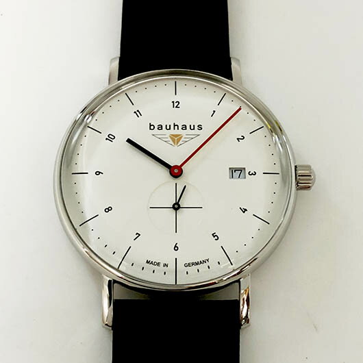 　　 歴史的な飛行船や戦闘機の名前をブランドの冠に展開しているドイツの時計メーカーであるPOINTtec.（ポインテック社）が、ZEPPELIN（ツェッペリン）、JUNKERS（ユンカース）、IRON ANNIE（アイアンアニー）に加えて2...