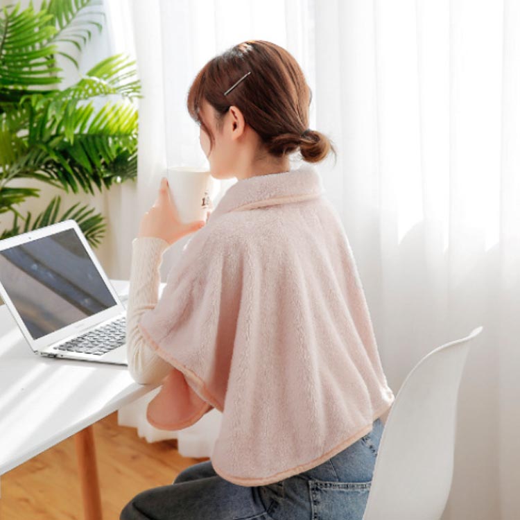 肩冷 肩あて もこもこ 暖かい あたたか ルームウエア 寝具 上着 ケープ 冬 防寒 ボ...