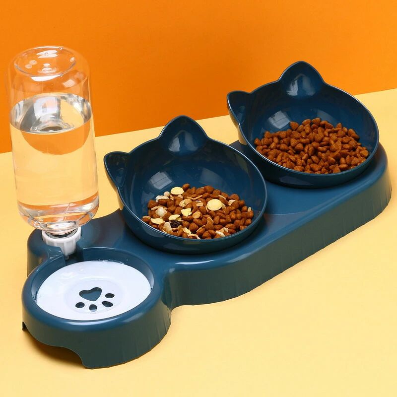 商品の説明猫 食器 猫用 ペット 餌入れ 猫 餌 エサ えさ 餌皿 台 水 猫用食器 フードボウル フードボール 食器台 ペット用食器 猫餌入れ ご飯皿 セラミック 斜め 高さ調整 猫用餌皿 食べやすい スタンド かわいい 高さがある 猫食器 皿 エサ皿 傾斜 猫用品商品材質：プラスチック色：a,b,c,df入荷時期により生地の色味、光沢感など若干違いが出る場合も御座いますが、不良品とは異なりますので、予めご了承頂けますようお願い致します。サイズ詳細は平置きした状態でメジャー計測の為、若干の誤差(約1〜3cm誤差)がある場合がございます。 pc環境光の具合により、色や素材のイメージが写真と若干異なる場合がございます。モデル写真に使用されているアクセサリー小物は別途記載が無い限り付属いたしません。商品に不良があった場合は、商品到着から5日以内にご連絡いただければご返金交換対応させて頂きます。