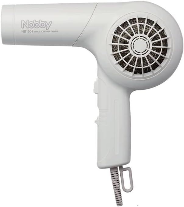 テスコム(TESCOM) テスコム ノビー(Nobby) マイナスイオンヘアードライヤー NB1501 ホワイト W/ホワイト 1個 (x 1) 長時間のサロンワークでも疲れにくい、 軽量タイプが実現。 軽量ボディ 質量340g（本体のみ）。 軽量性に優れたボディ設計で、長時間のサロンワークに最適。高性能フィルター搭載。