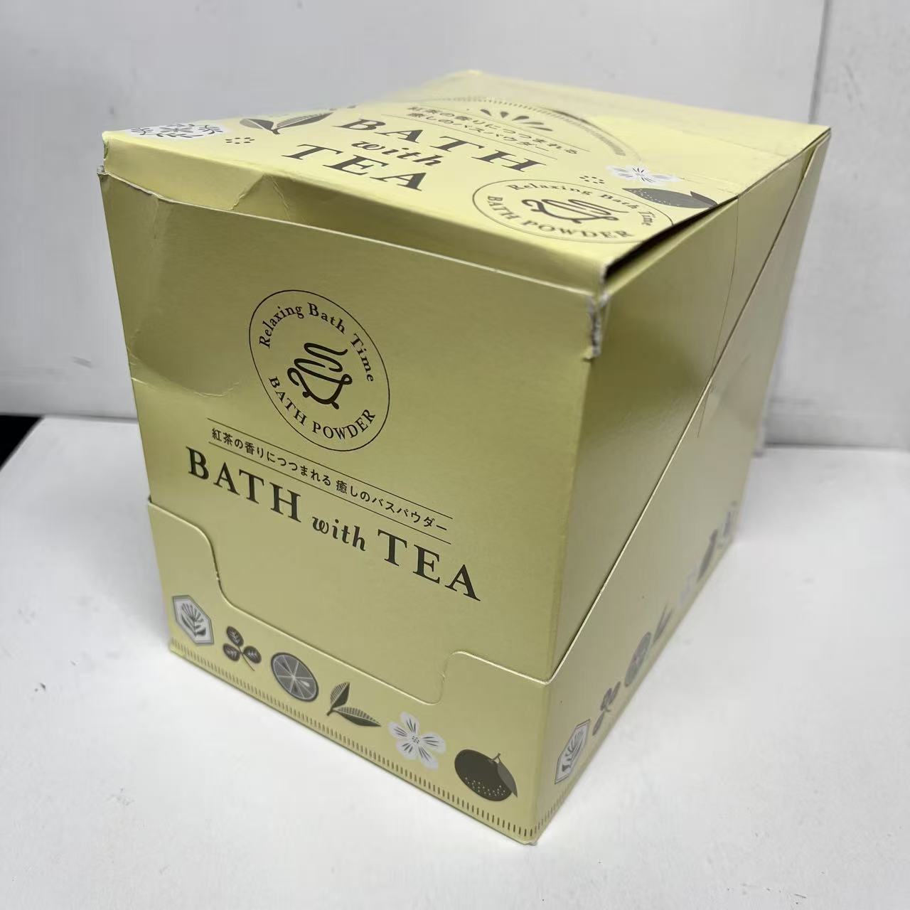 Rakuten - BATH with TEA バスパウダー ハニーミルクティーの香り 12包セット (50g × 12包)