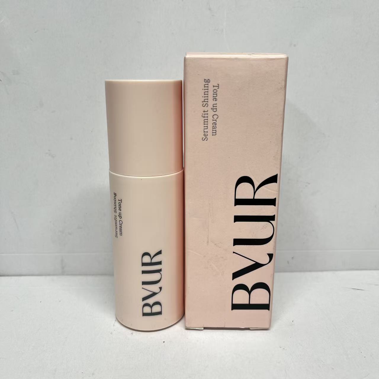 樂天商城 - ByUR（バイユア）化粧下地 韓国コスメ トーンアップクリーム セラムフィット シャイニング SPF28 PA++ ツヤ肌 透明肌 毛穴カバー