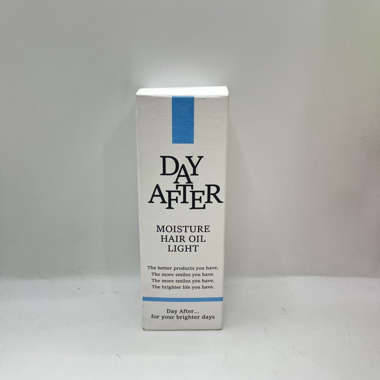 乐天商城 - ヘアオイル×リッチシトラスの香り ［べたつかないのに潤う 独自の水溶性オイル処方］洗い流さないトリートメント LIGHT