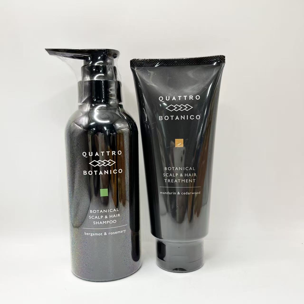 クワトロボタニコ スカルプ ＆ ヘア シャンプー ベルガモット＆ローズマリーの香り 300mL トリートメント 180g セット