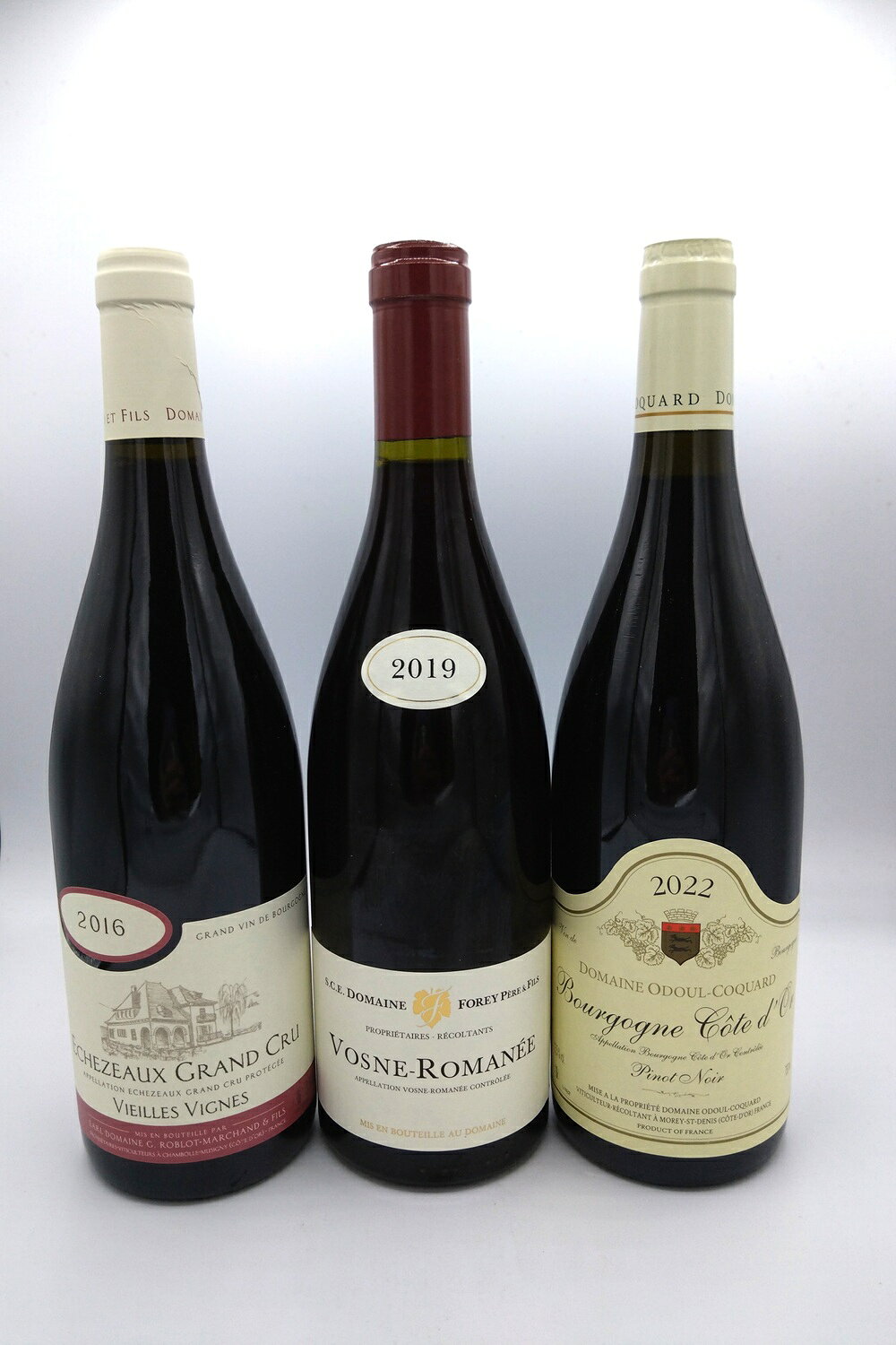 千歳オリジナルセット　バレンタイン特別価格　フランス　ブルゴーニュ赤ワイン3本入りセット！ bourgognewine-10005219 ワインとお宿 千歳 パッケージ画像