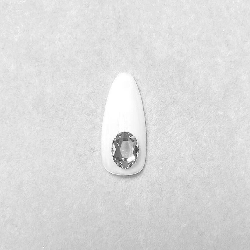 BoutiqueKorea スワロフスキー 楕円 全2色 ネイルストーン ジュエリーパーツ ネイルパーツ ネイルアー..