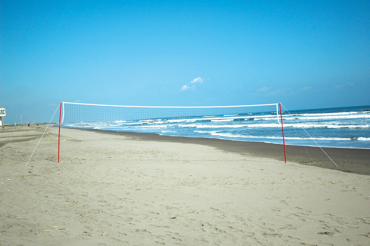 商品情報[ 商品詳細 ]●サイズ:ネット92cmx9.2m、ポール38.6mm(4本継)、全長3m(埋込部60cm)、ネット高さ2段階約2.4m・1.66m幅9.1m●重さ:6kg[ カラー ][ サイズ ]&nbsp;こちらの商品はメーカーの在庫状況をもとに定期的に更新しております。在庫状況は常に変動しておりますのでご注文の商品が在庫切れとなっている場合がございます。その場合は当店からお送りする確認メールにてお知らせいたしますのでご了承ください。