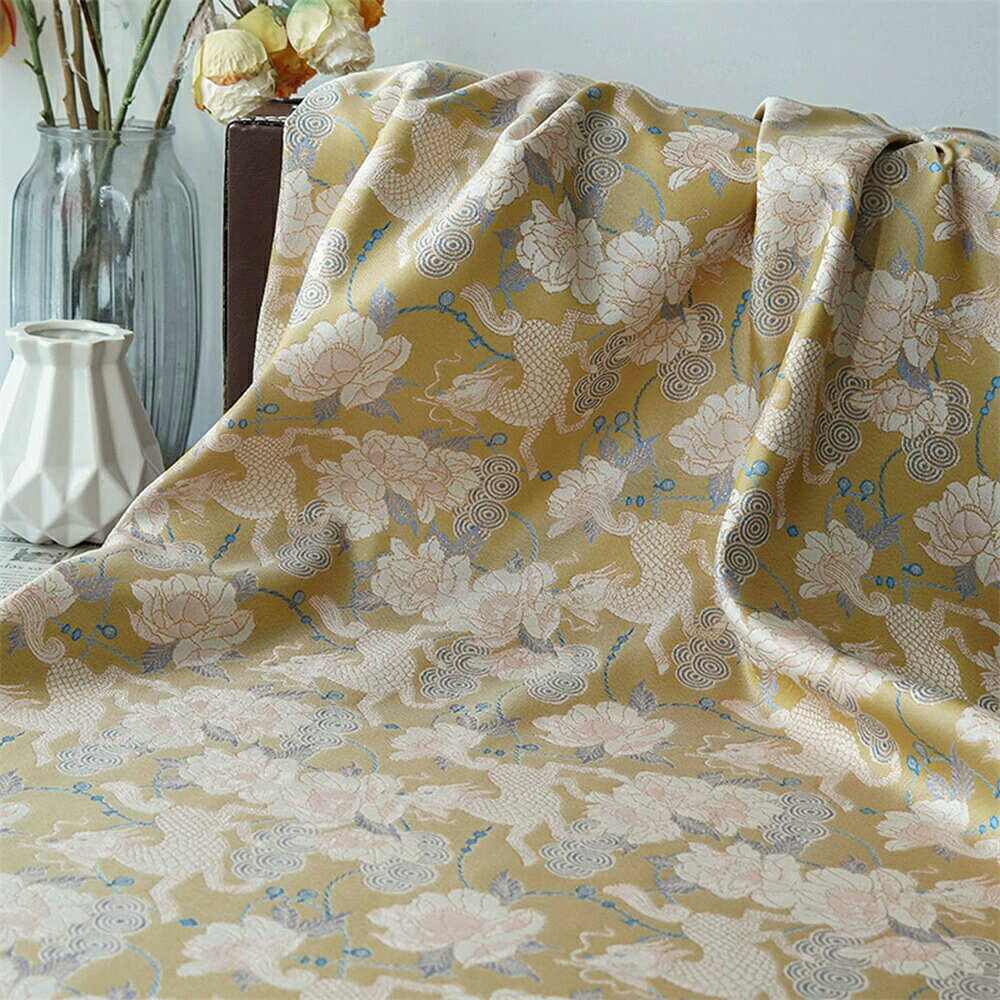 143cm幅 90cm単位 ジャカード生地 生地 布 布地 色織り生地 きじ ぬの 手作り生地 裁縫 DIY用生地 手芸用 ハンドメイド向け 花柄 煌びやか 麒麟と牡丹 宋風 宋錦 金糸ジャカード 泥金色