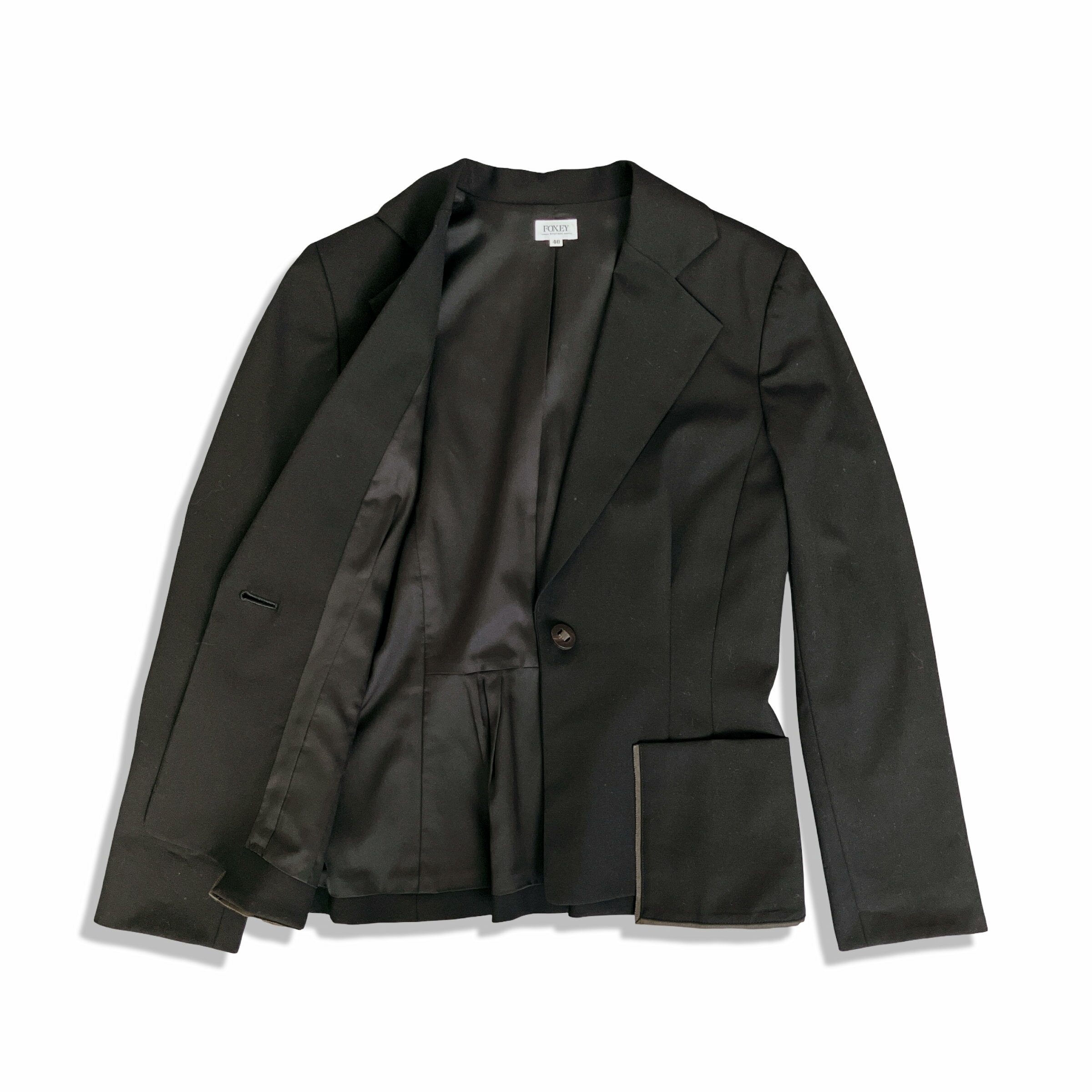 乐天商城 - FOXEY フォクシー ショート丈 ジャケット バックリボン付き size 40 ブラック レディース 22697 日本製 Aランク【中古】【鑑定済み】