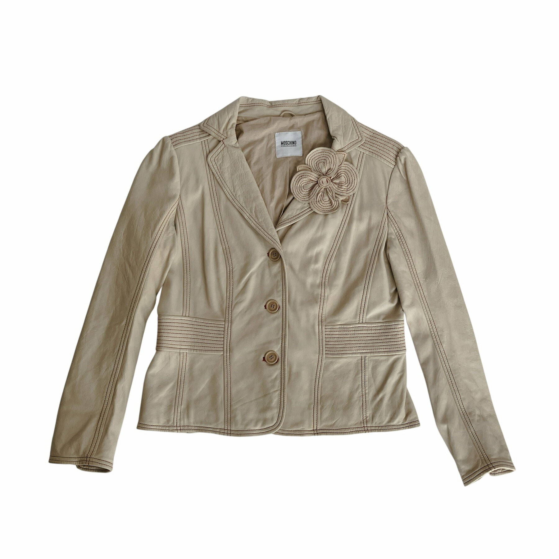 Rakuten - MOSCHINO モスキーノ フラワーコサージュ 長袖 レザー ジャケット ベージュ 前ボタン ショート丈 レディース size 46 イタリア製【中古】【鑑定済み】