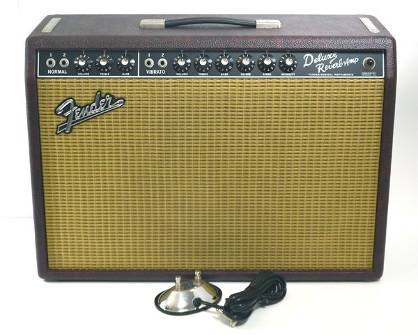 ★希少！限定カラー！フットスイッチ付！FENDER フェンダー Limited Edition 65 Deluxe Reverb Wine Red ギターアンプ 美品！★