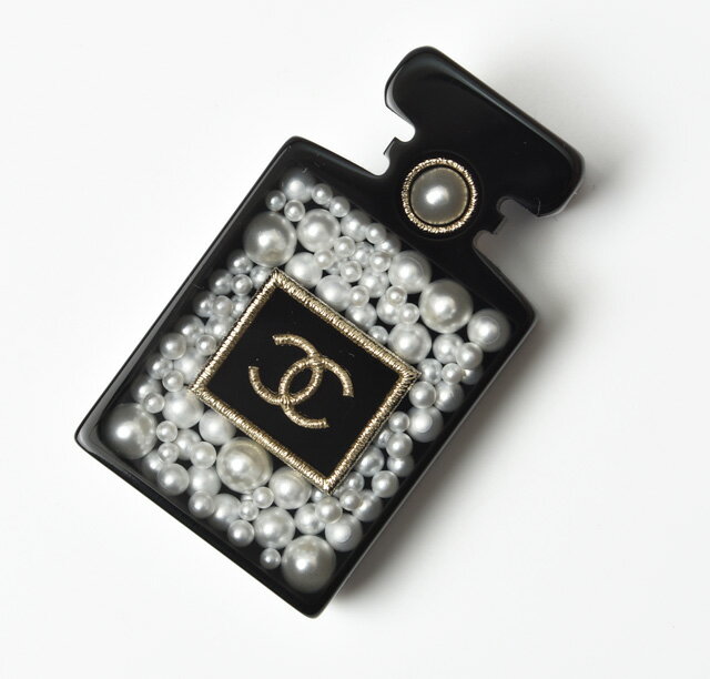 シャネル ブローチ CHANEL ピンブローチ ボトルモチーフ ココマーク/パール 【中古】のサムネイル