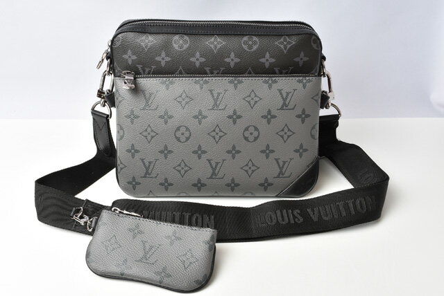 【クーポンプレゼント！39ショップ買いまわり】ルイヴィトン ショルダーバッグ/クラッチバッグ 2way LOUIS VUITTON モノグラムエクリプスリバース トリオ メッセンジャー 2WAY M69443【中古】