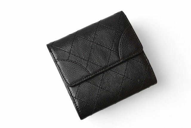 シャネル 財布 CHANEL 二つ折/折財布 ダブルホック キャビアスキン ココマーク ブラック【中古】
