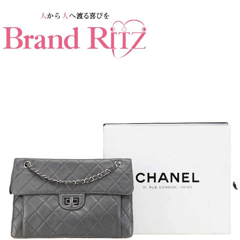 楽天市場】CHANEL 2.55(カラーシルバー)(レディースバッグ 楽天市場】CHANEL 2.55(カラーシルバー)(レディースバッグ