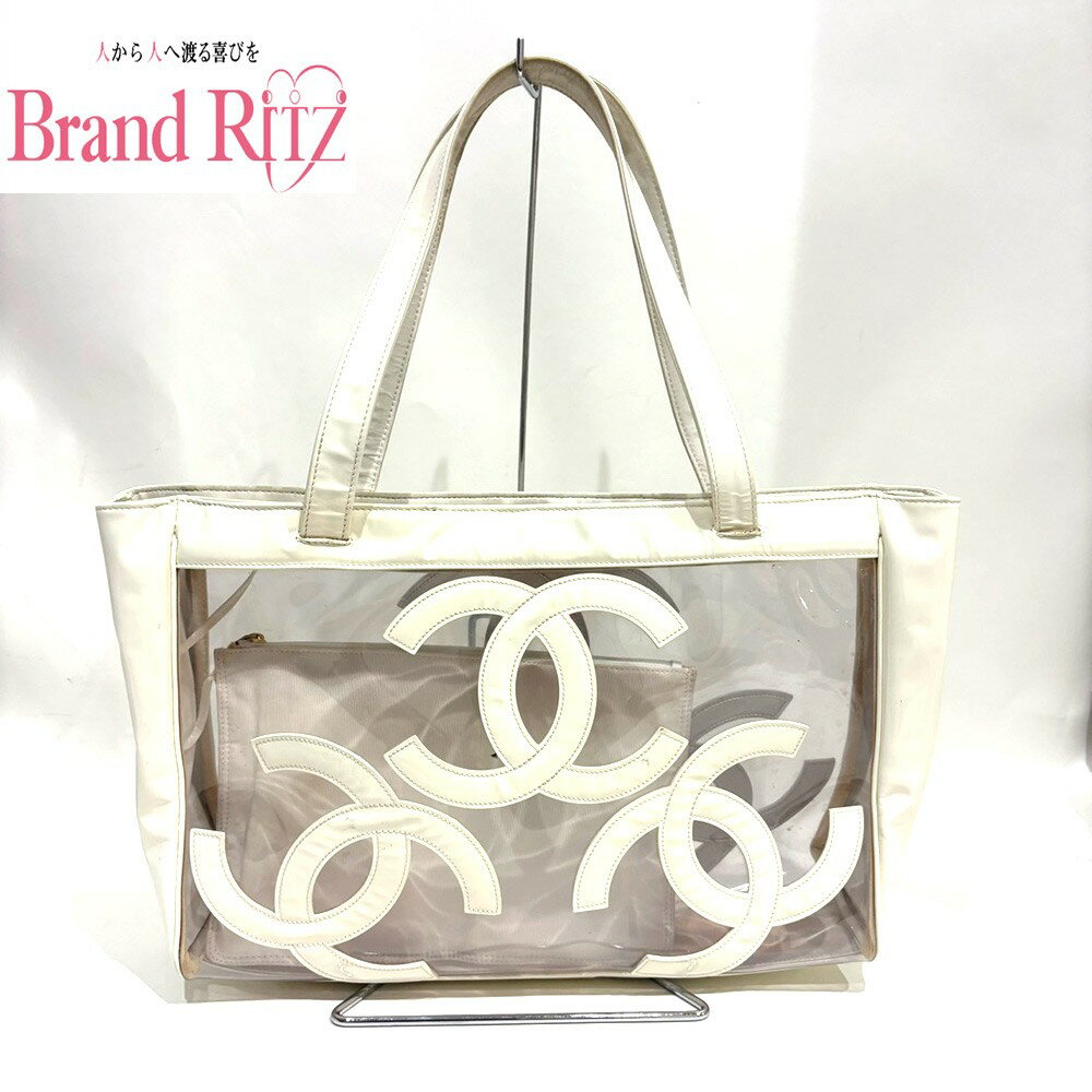 楽天ブランド　リッツ【絶対お得!!クーポンあり＆10％OFF】中古 シャネル トリプルココ ココマーク ハンドバッグ ショルダートート 肩掛け エナメル BCランク ビニール ホワイト アイボリー CHANEL レディース あす楽【送料無料】【名谷店】