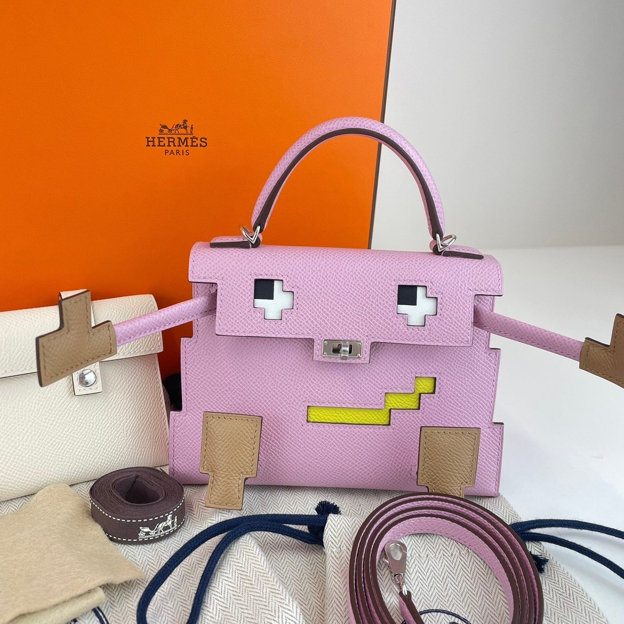 新品未使用 HERMES エルメス Kelly...の紹介画像2