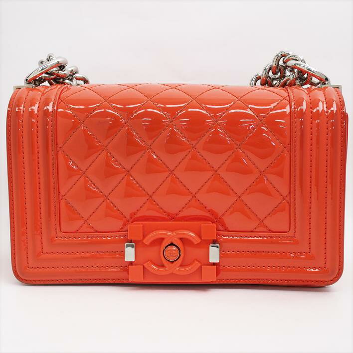 [美 品] CHANEL Chanel chain shoulder boy Chanel enamel calf Ladies' bag shoulder bag [pre]