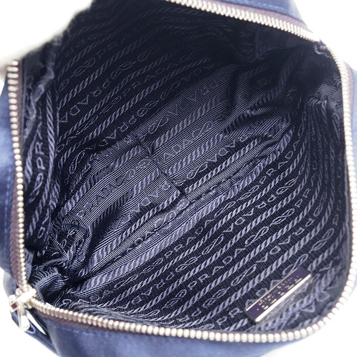 プラダレディースバッグ化粧ポーチ